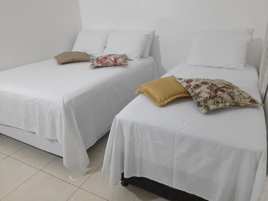 סנטה קרוז קברליה Apartamento Praia Coroa Vermelha Com Churrasqueira מראה חיצוני תמונה